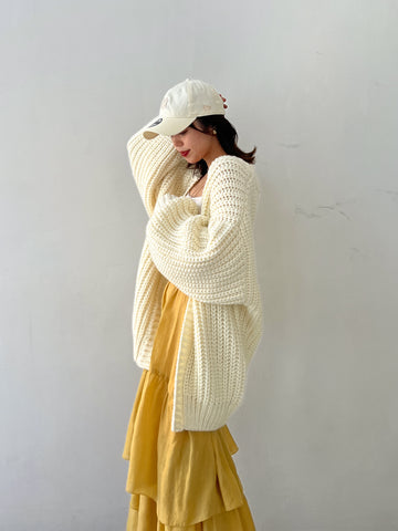 オアーノ 2024AW ケープカーディガン　キャメル　ML 1枚羽織ればおしゃれが決まる軽やかなケープカーディガン | owauno