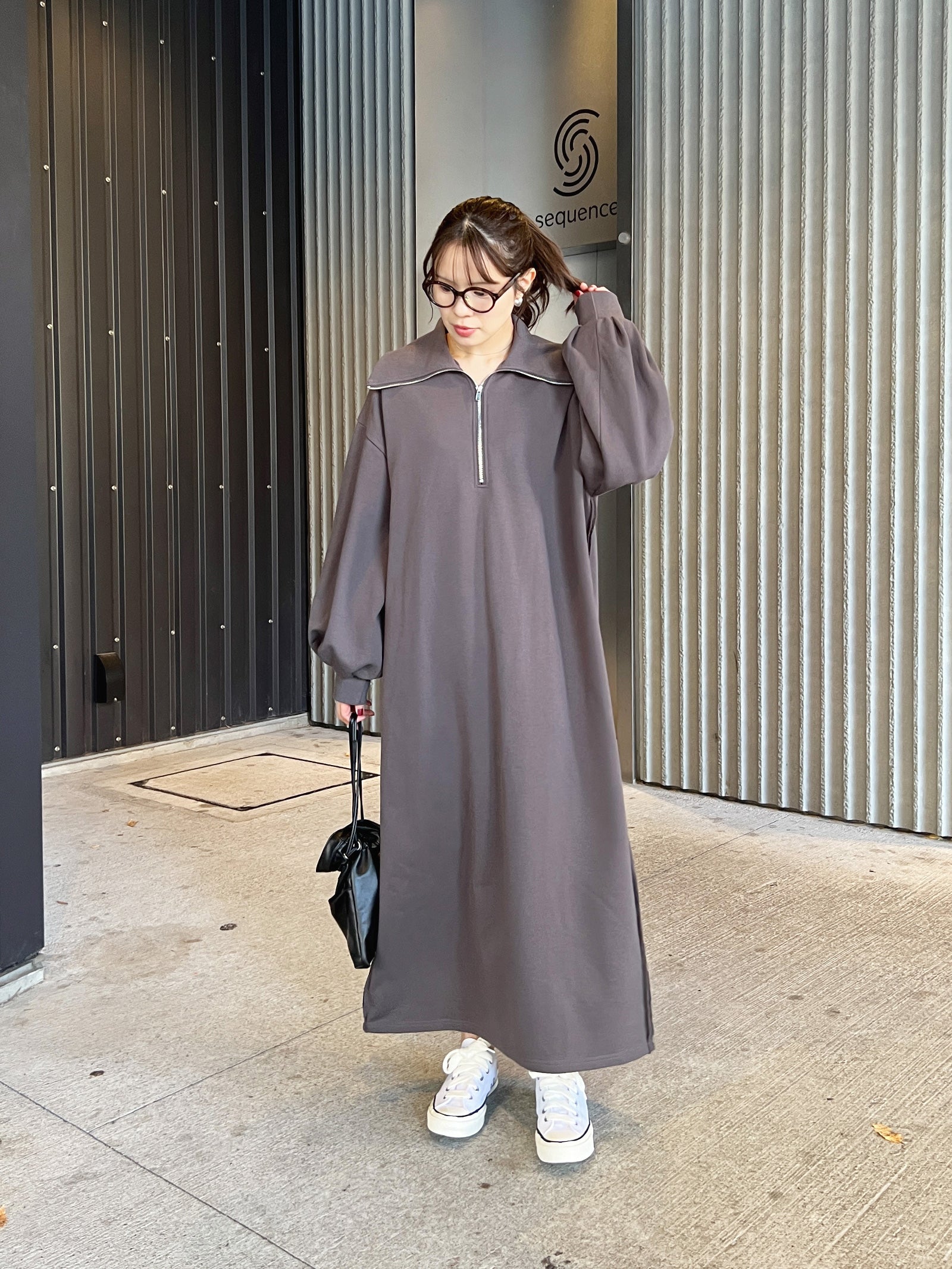 ハーフジップスウェットワンピース