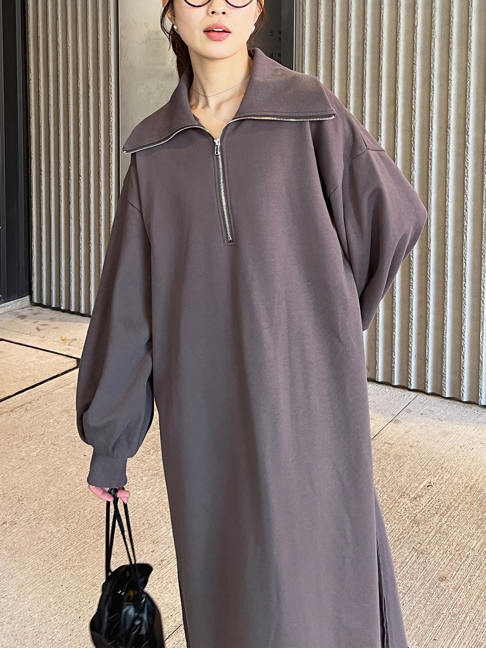 ハーフジップスウェットワンピース