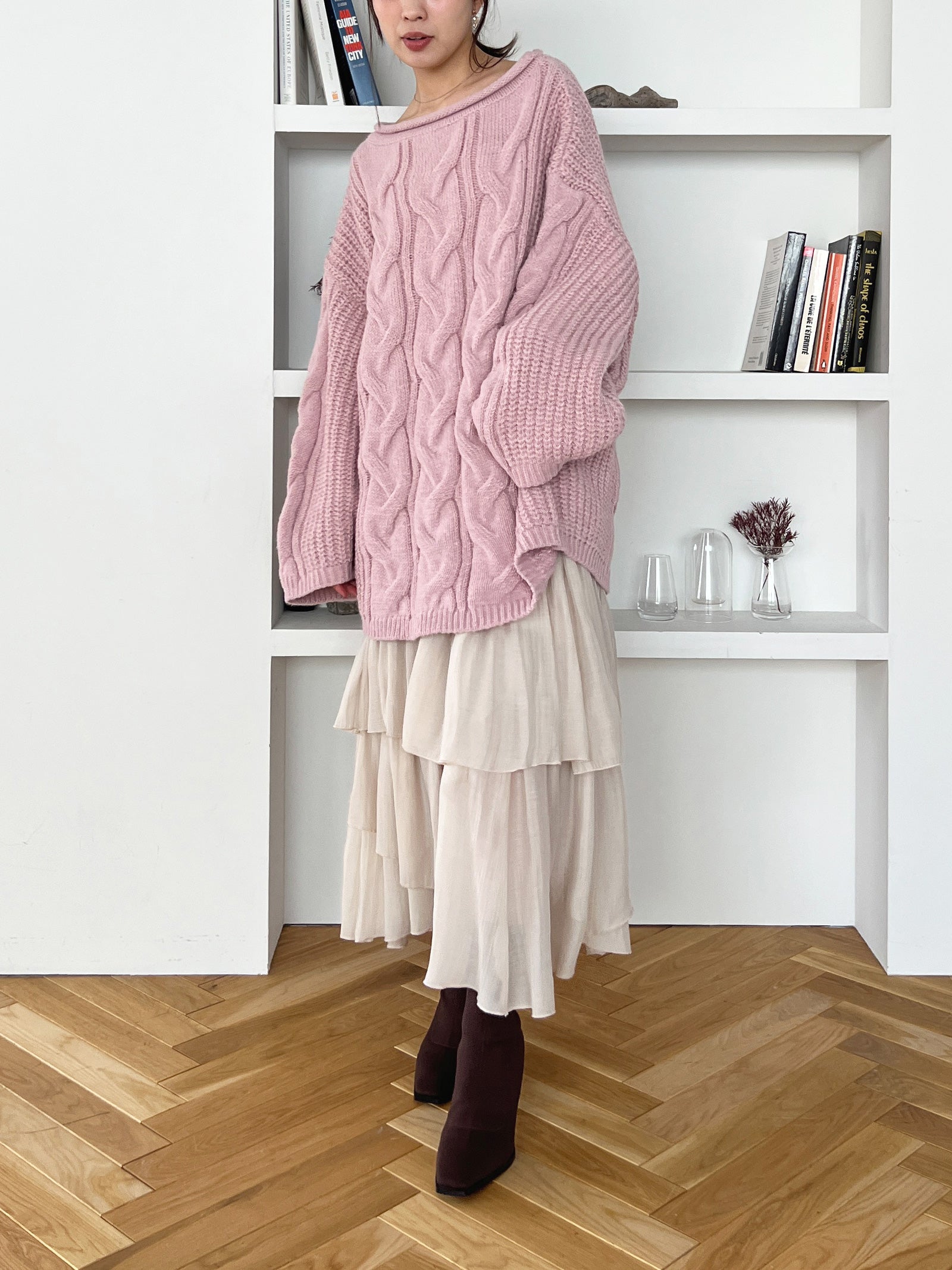 オーバーサイズケーブルニット