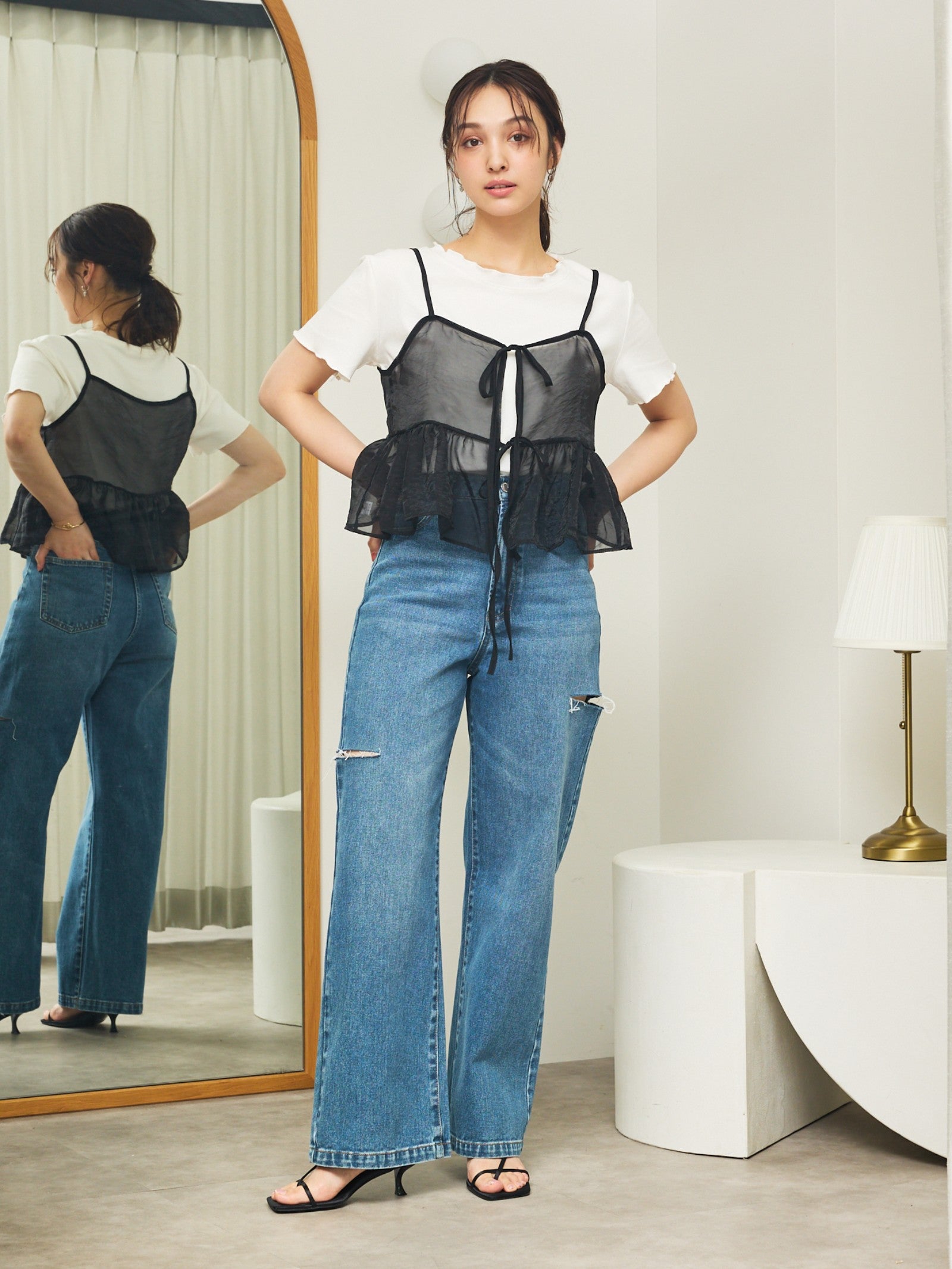 サイドカットデニムパンツ