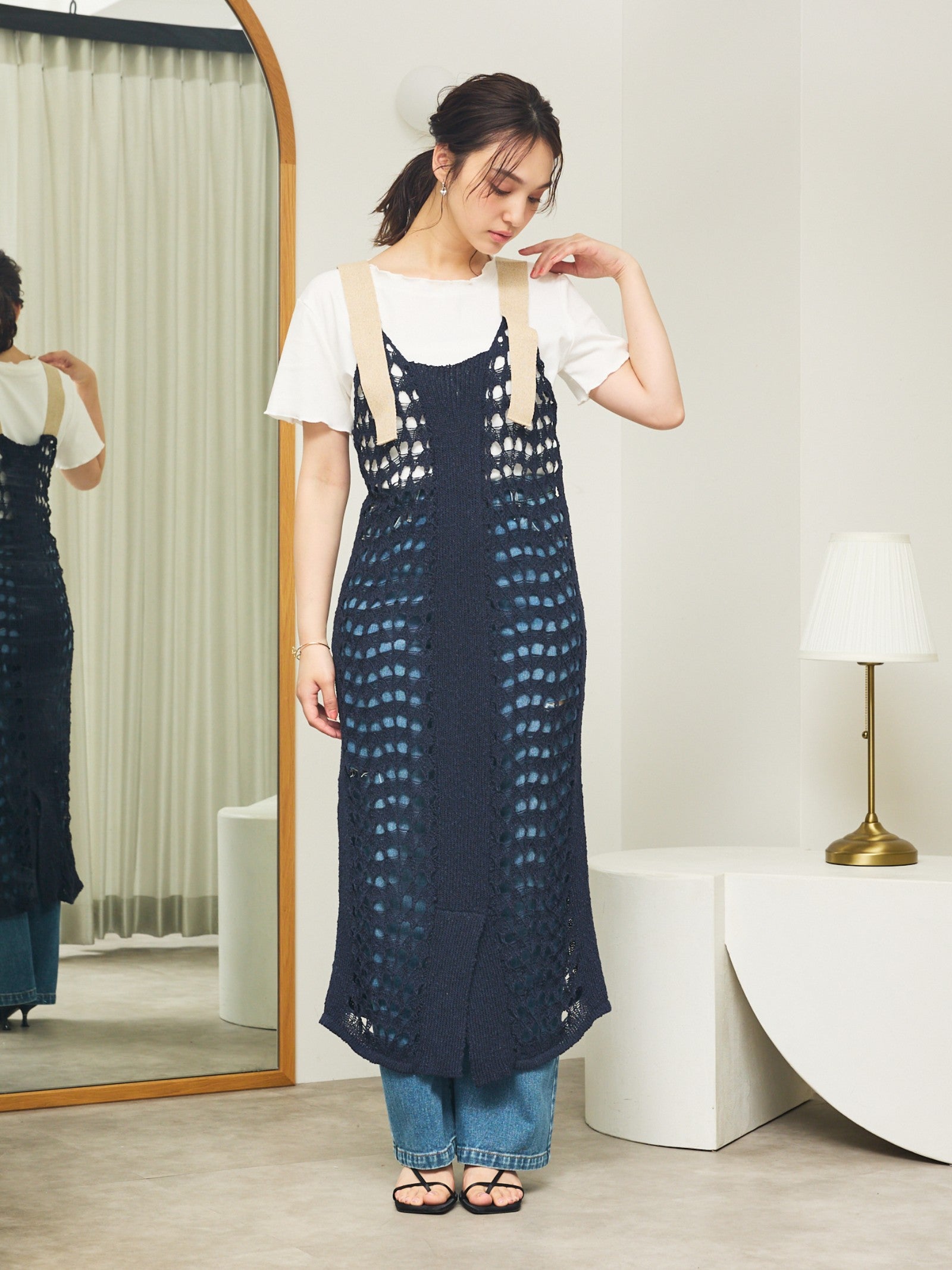 サイドカットデニムパンツ