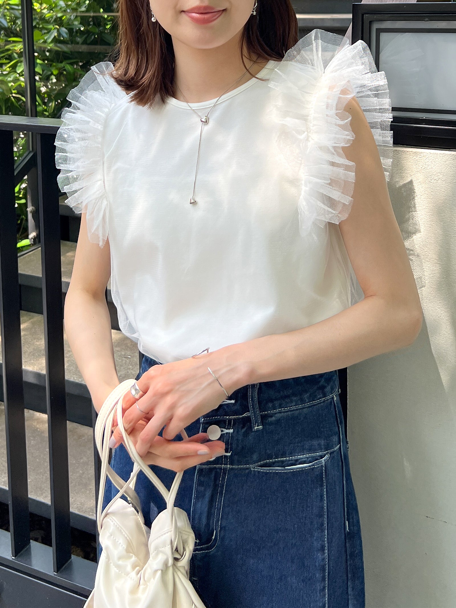 チュール肩フリルTシャツ