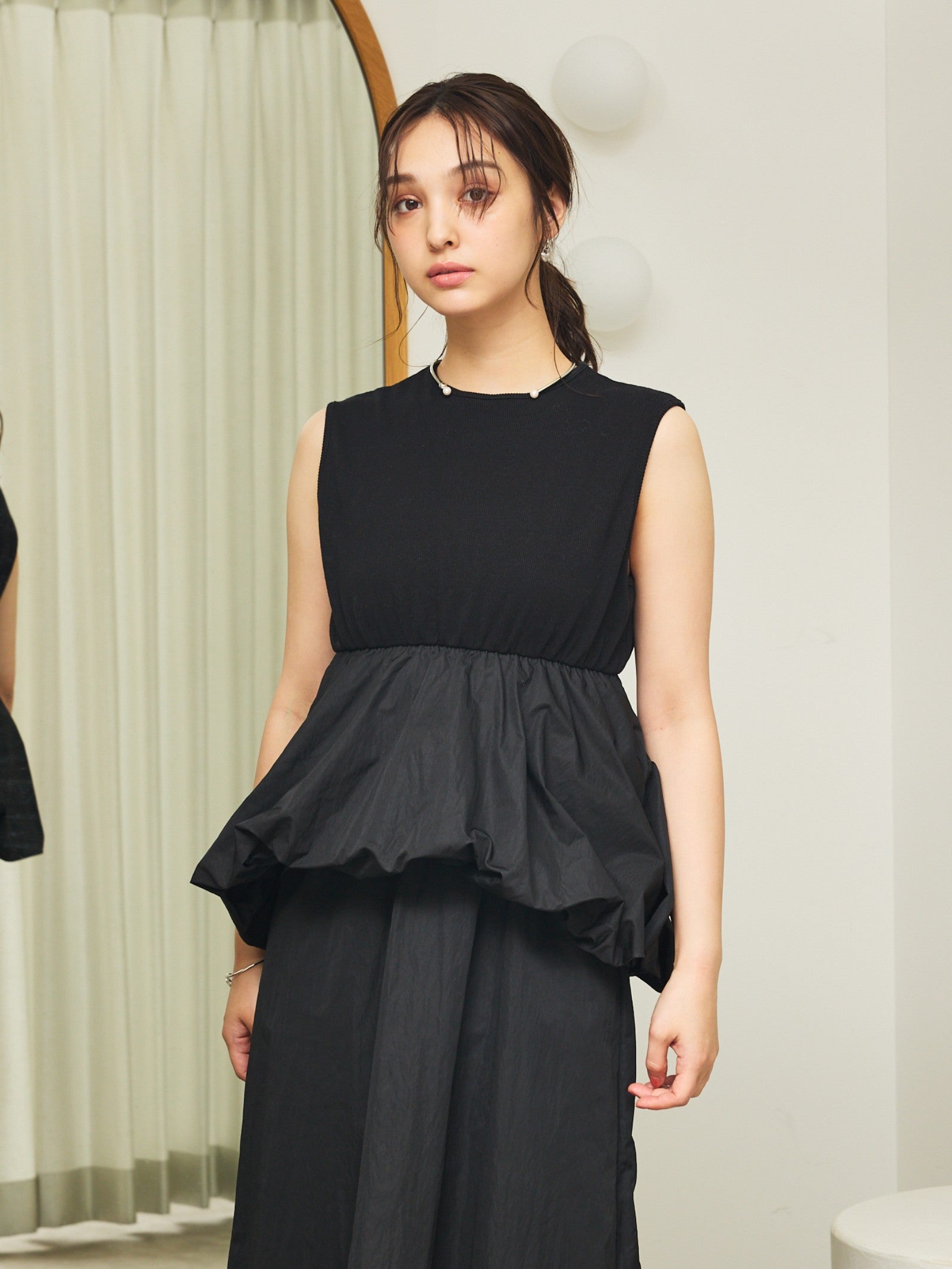 【styling/】バルーンヘムドッキングワンピース ブラック バルーンヘムドッキングワンピース（ワンピース）｜RESEXXY