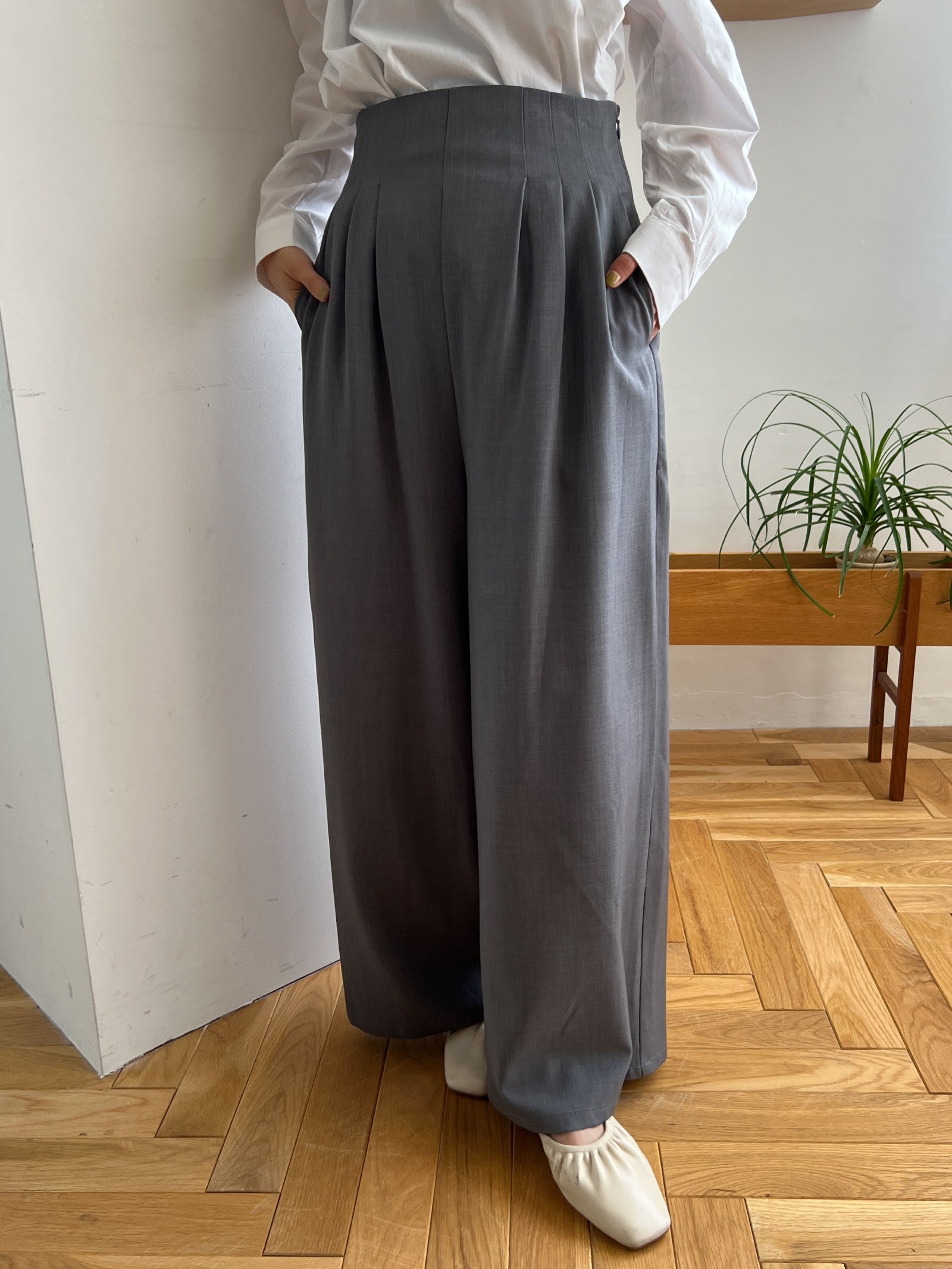 gray