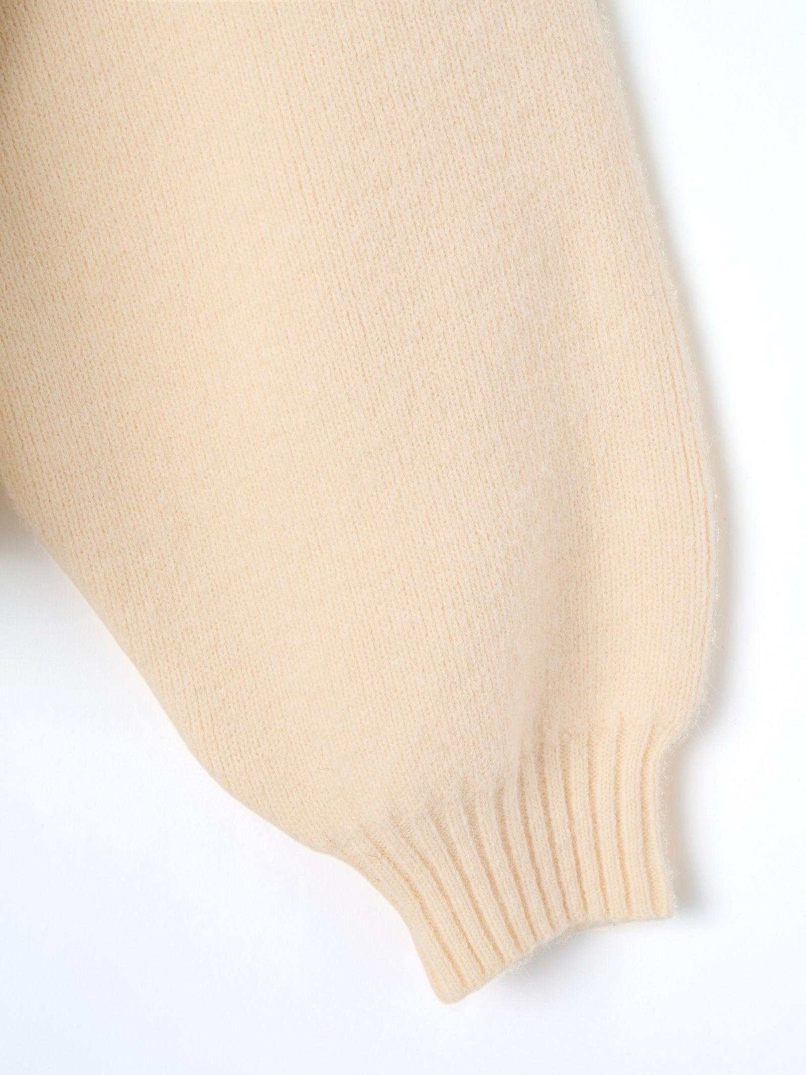 【mic】クラシックペプラムニットカーディガン