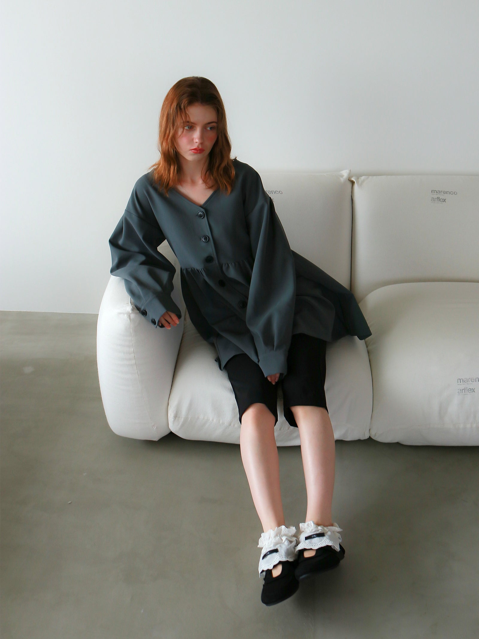 【mic】クラシカルペプラムチュニック