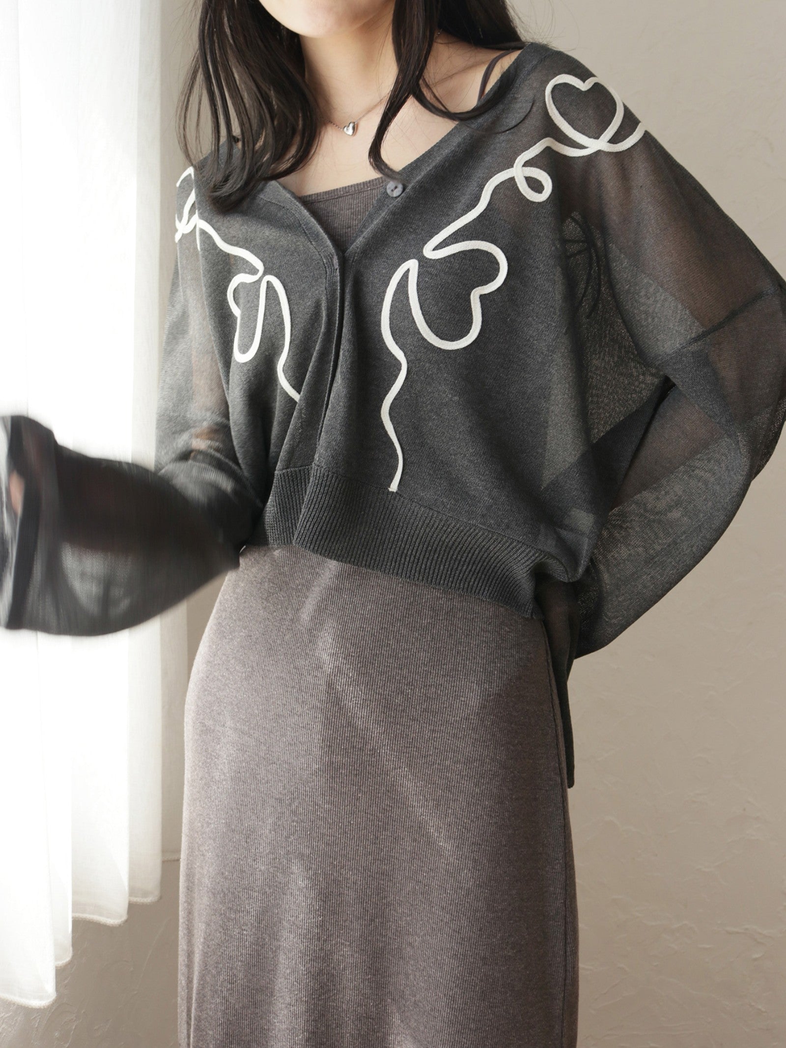 ハート刺繍シアーカーディガン