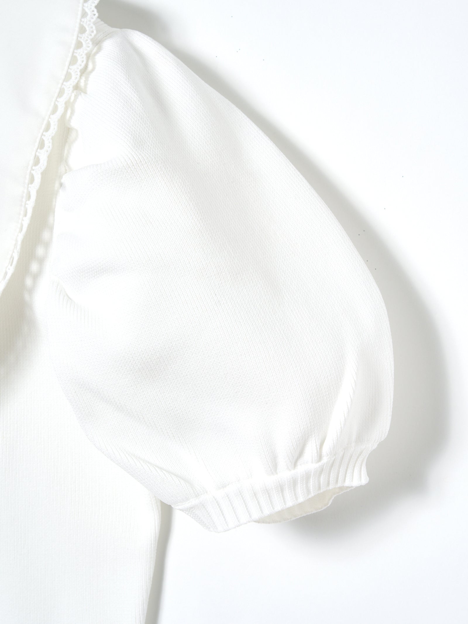 【予約】【mic】レースカラーパフトップス【発送予定日 3月中旬~3月下旬】