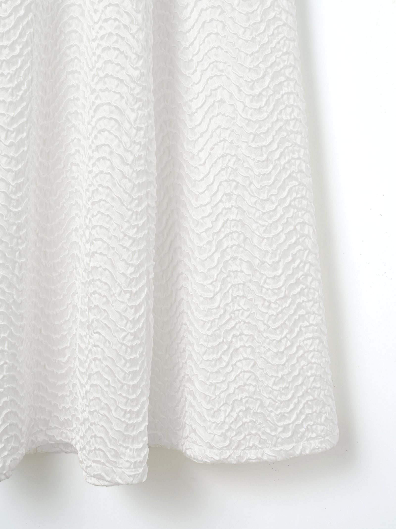 【予約】【mic】サテンパフィーワンピース【発送予定日 4月中旬~4月下旬】