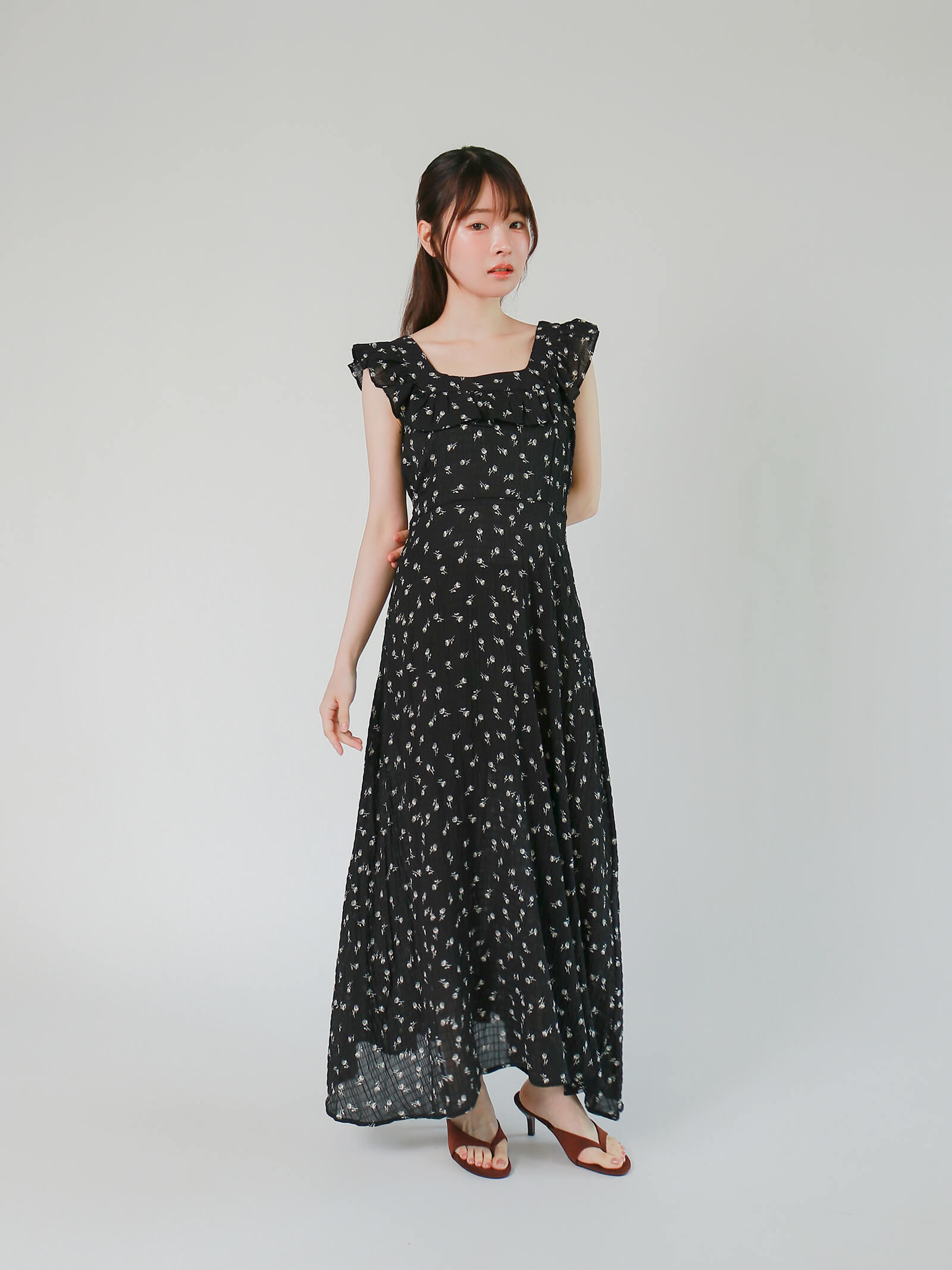 シャギーショートVネックニット