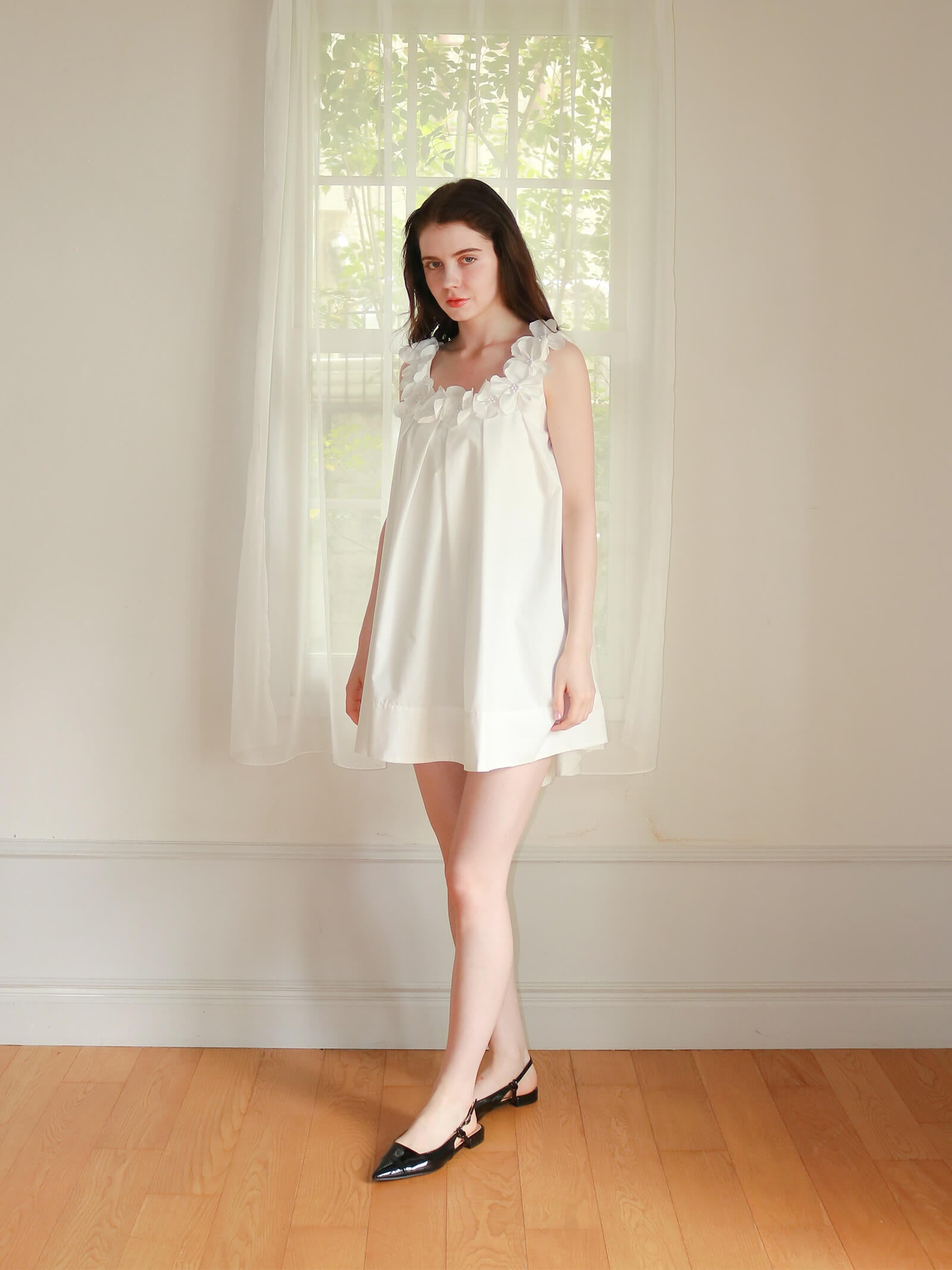 【mic】フラワーモチーフワンピース