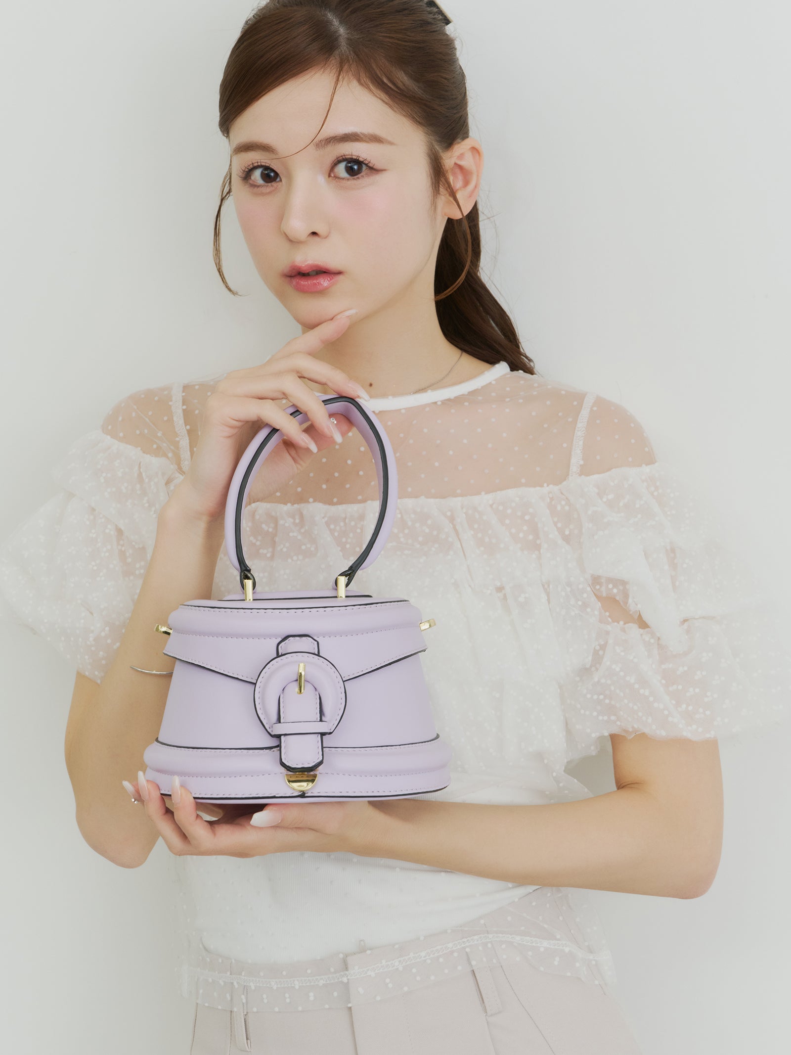 ラウンドレトロボックスバッグ