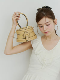 ラウンドレトロボックスバッグ