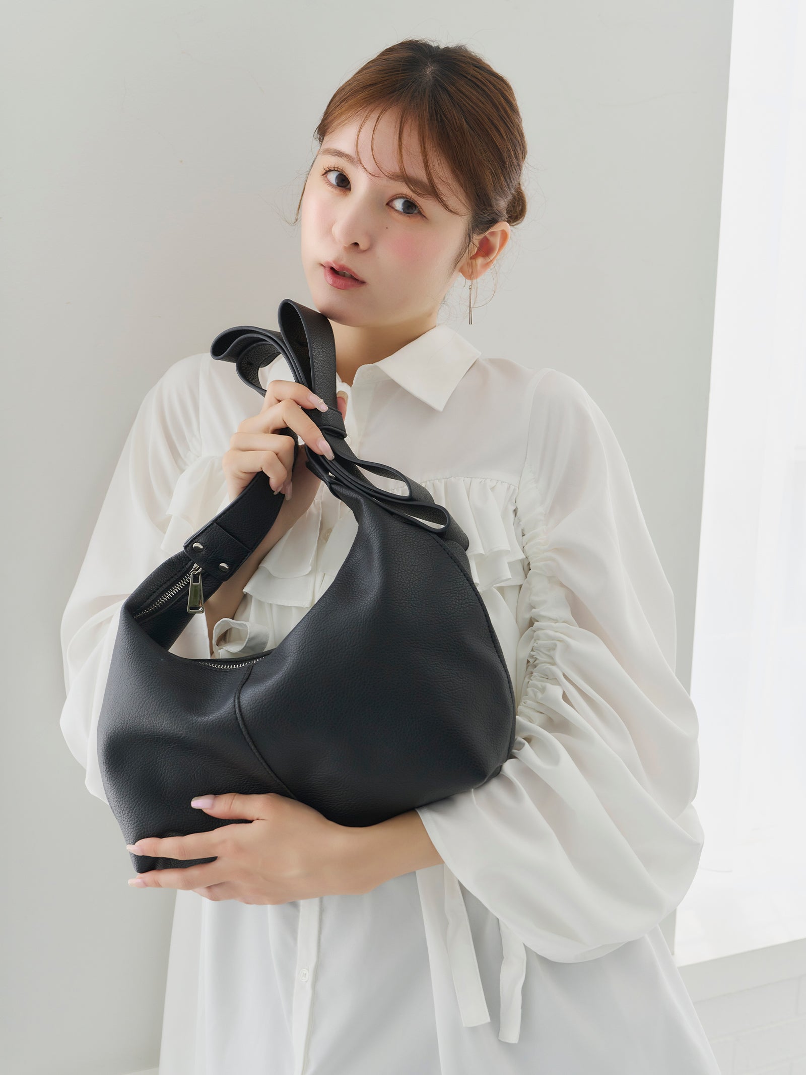 【予約】ショルダーリボンバッグ【発送予定日 9月上旬~9月下旬】