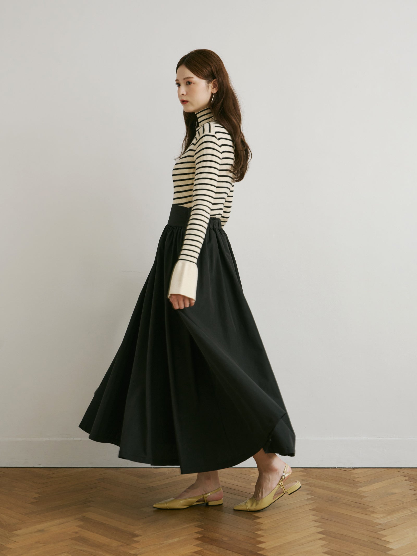 リブハイネックフレアニット