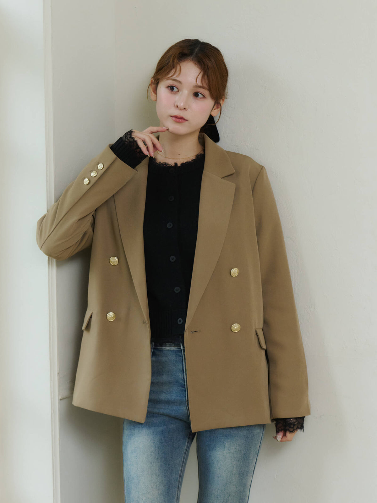 beige
