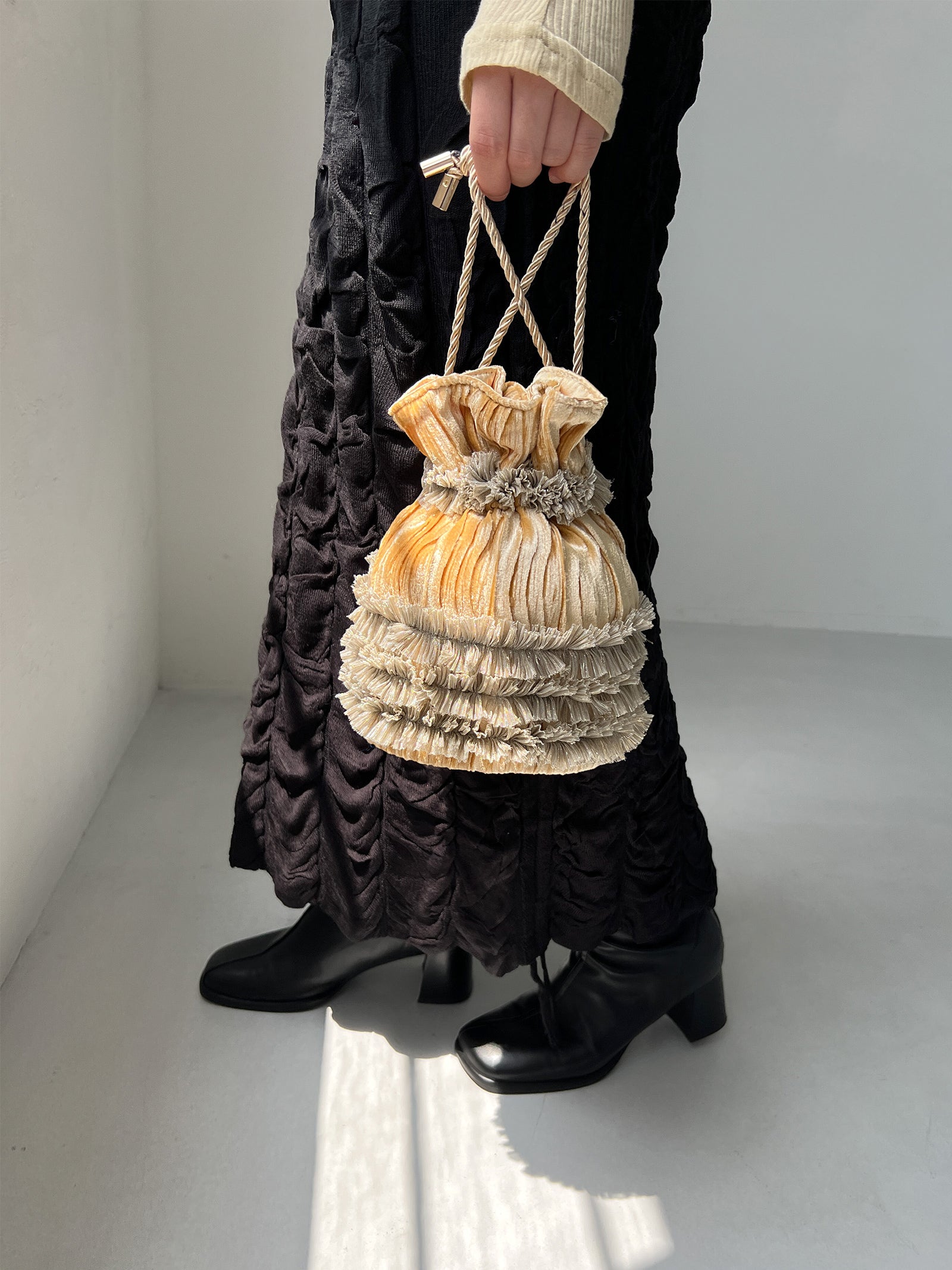 Casselini】チュールフリル巾着バッグ