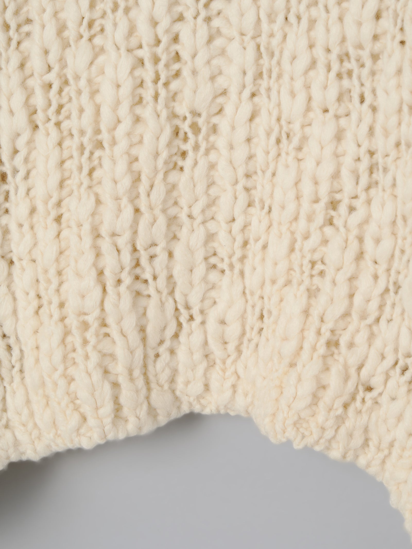 スラブニットプルオーバー