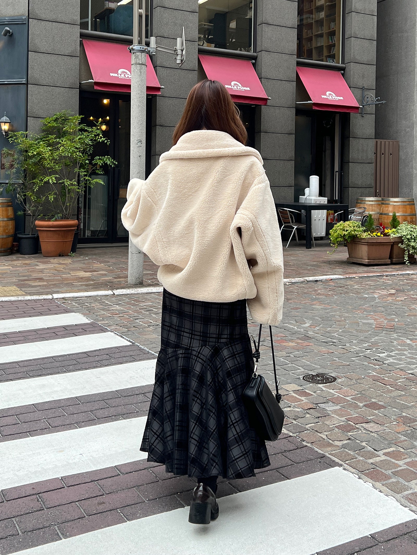 テーラードボアショートコート