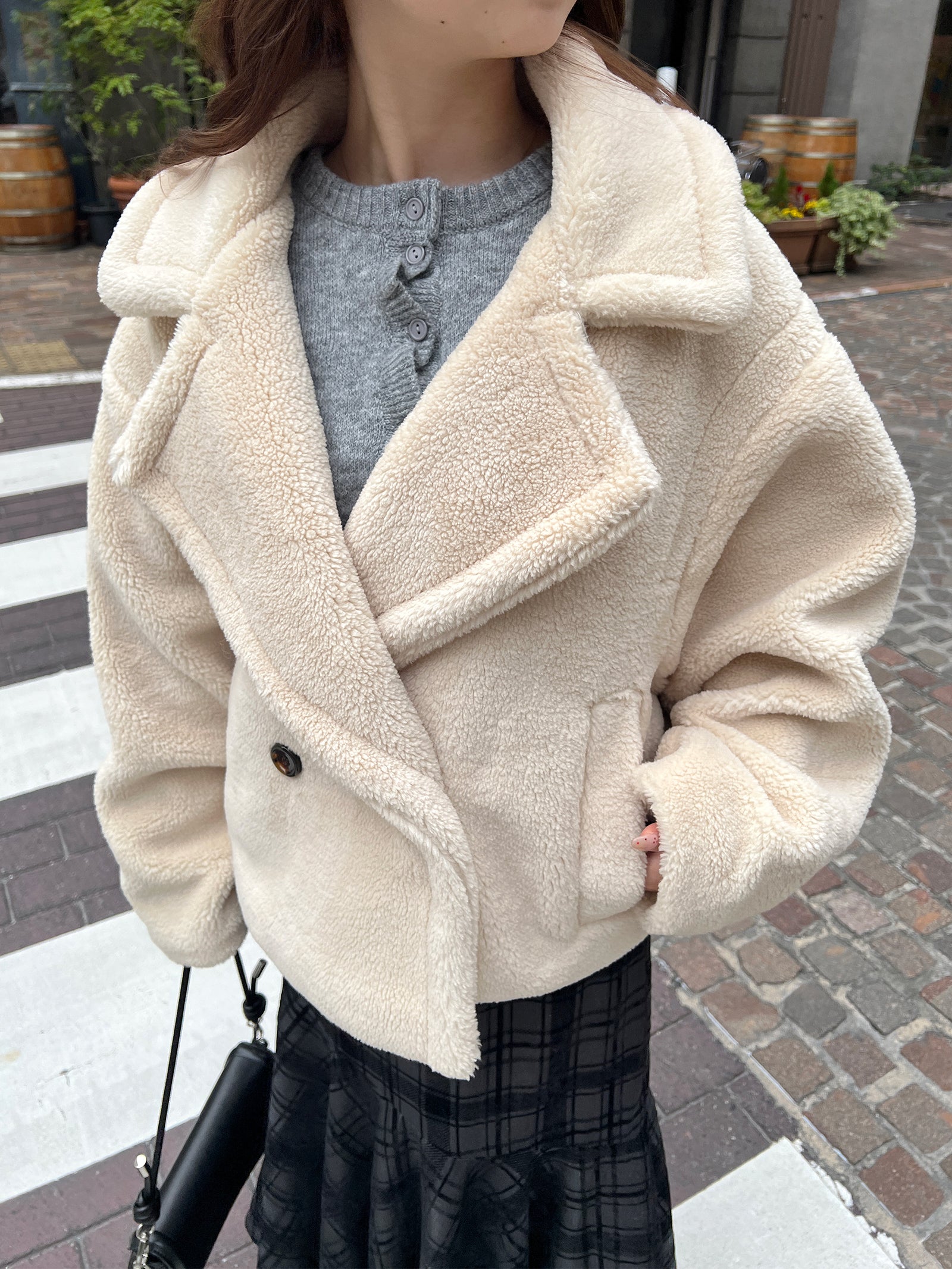 テーラードボアショートコート