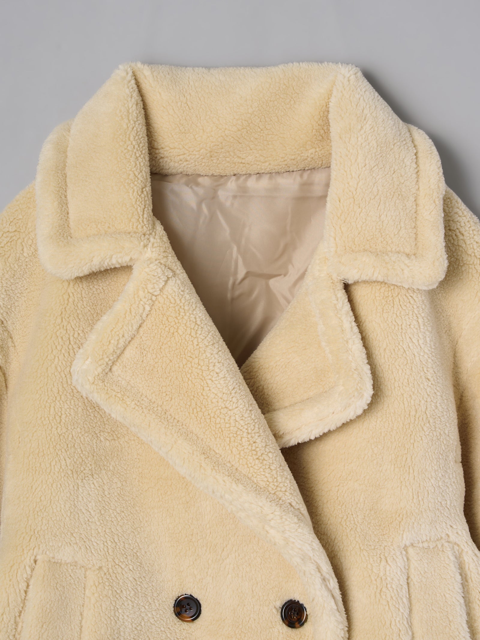 テーラードボアショートコート