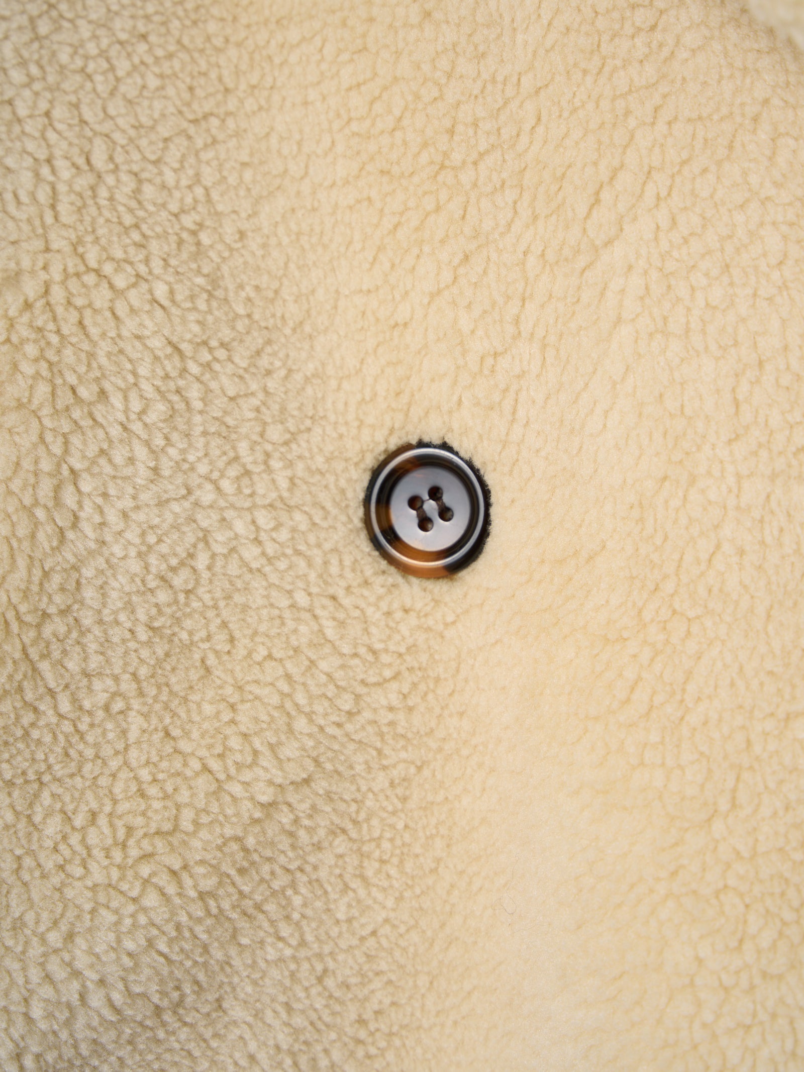 テーラードボアショートコート