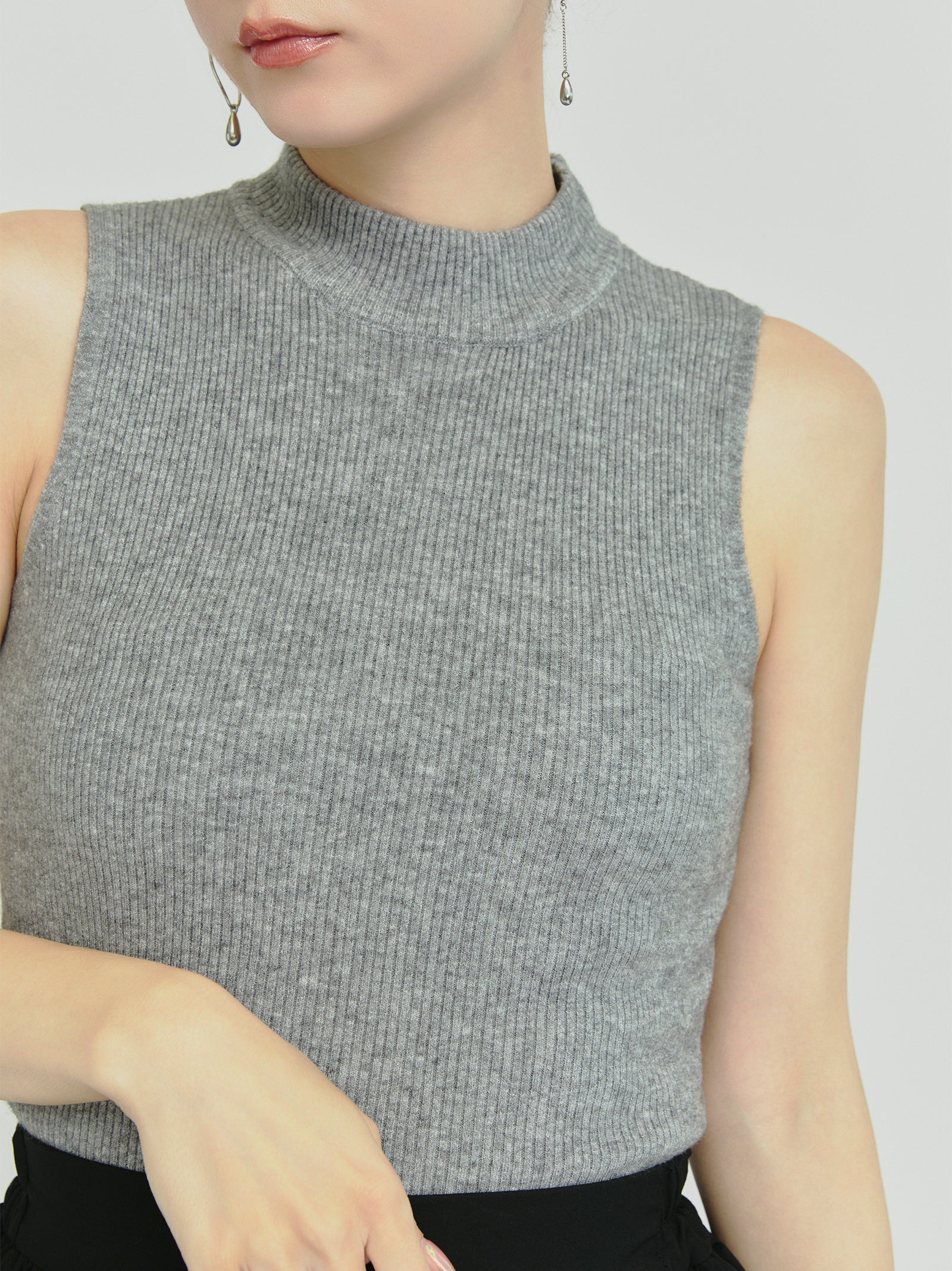 リブニットタンクトップ