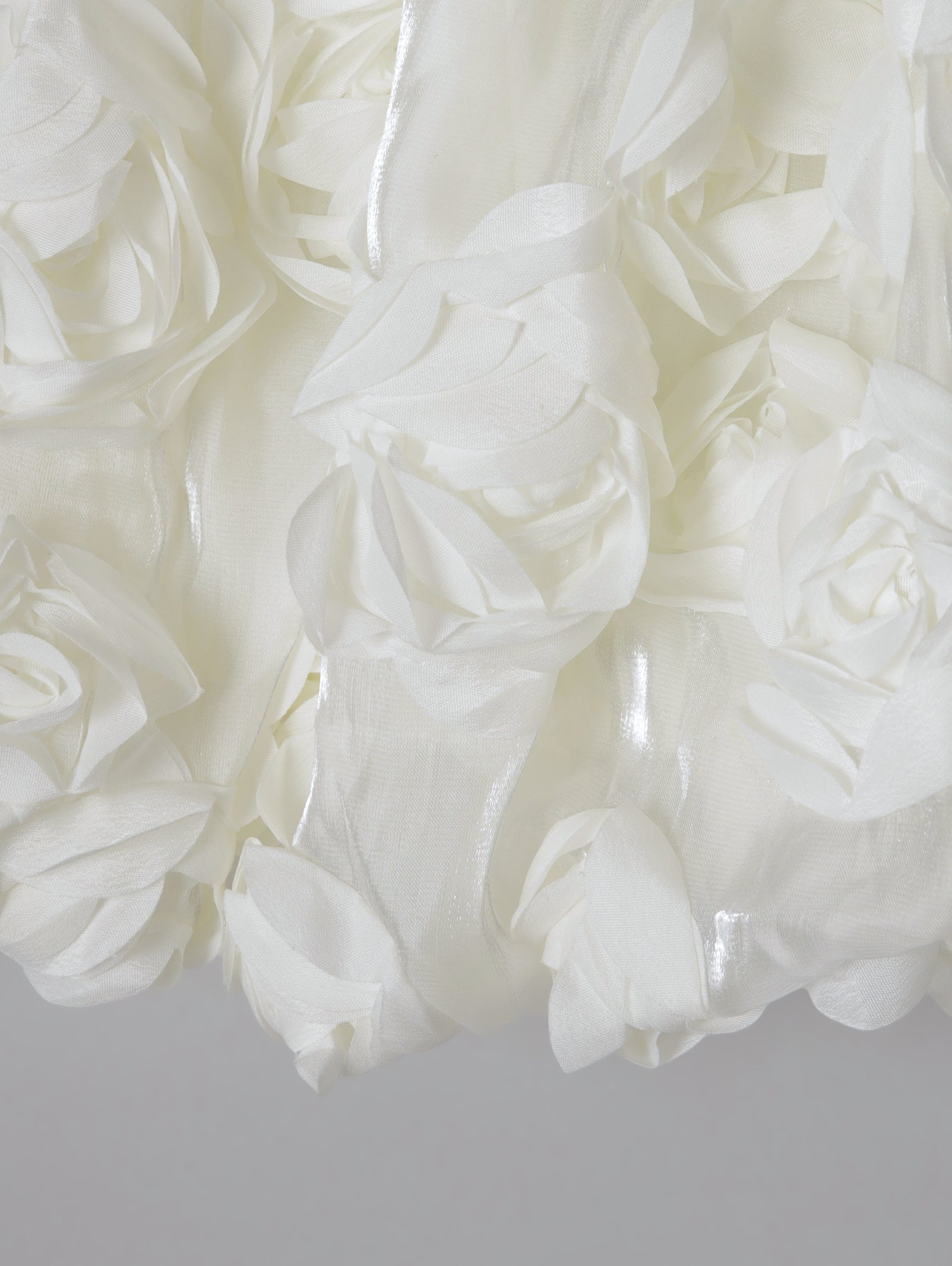 フラワーモチーフパフスリーブブラウス