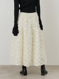 フラワーモチーフロングスカート