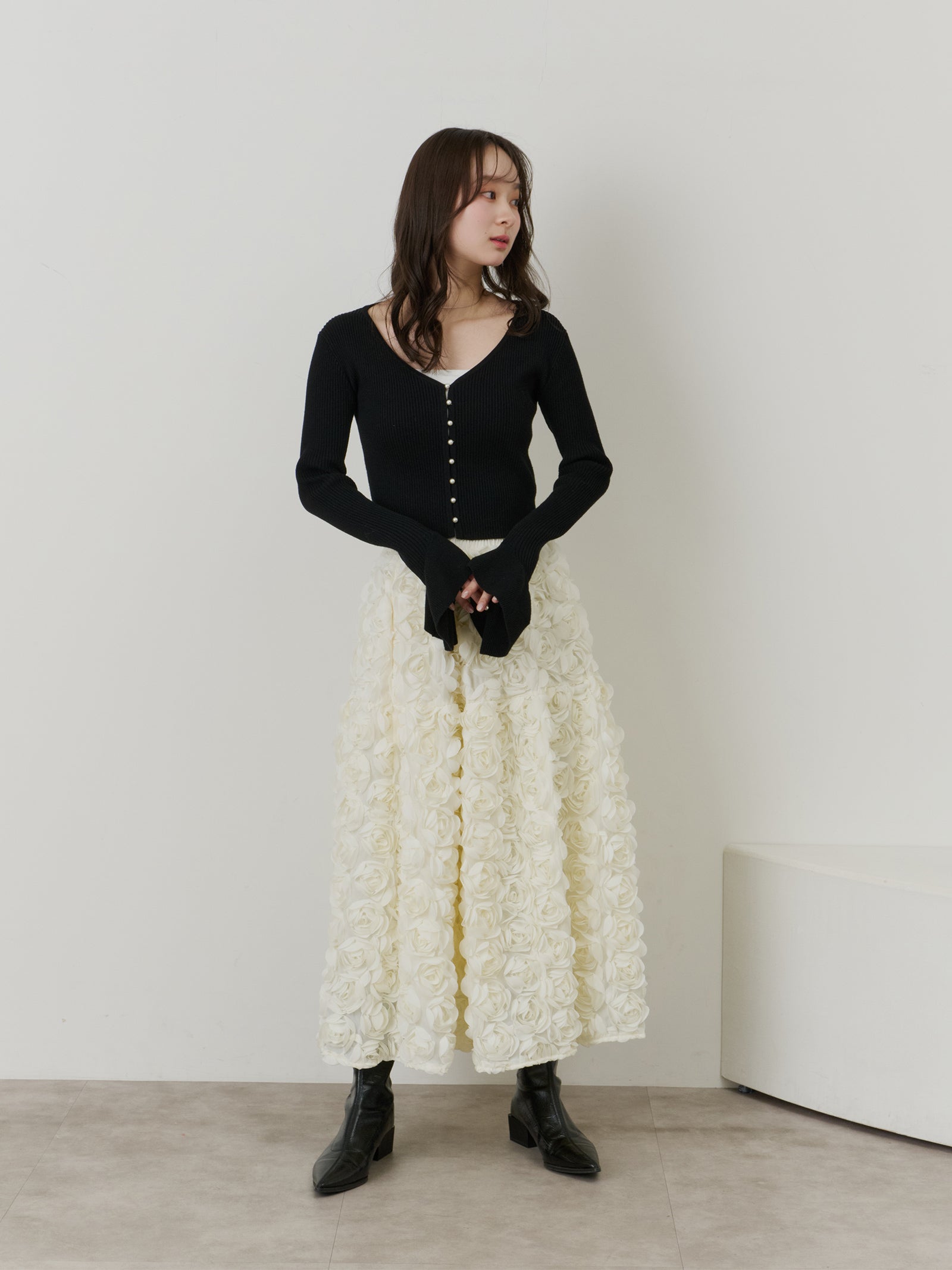 フラワーモチーフロングスカート