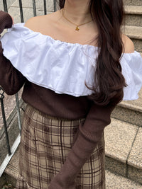 バルーンドッキングフリルニット