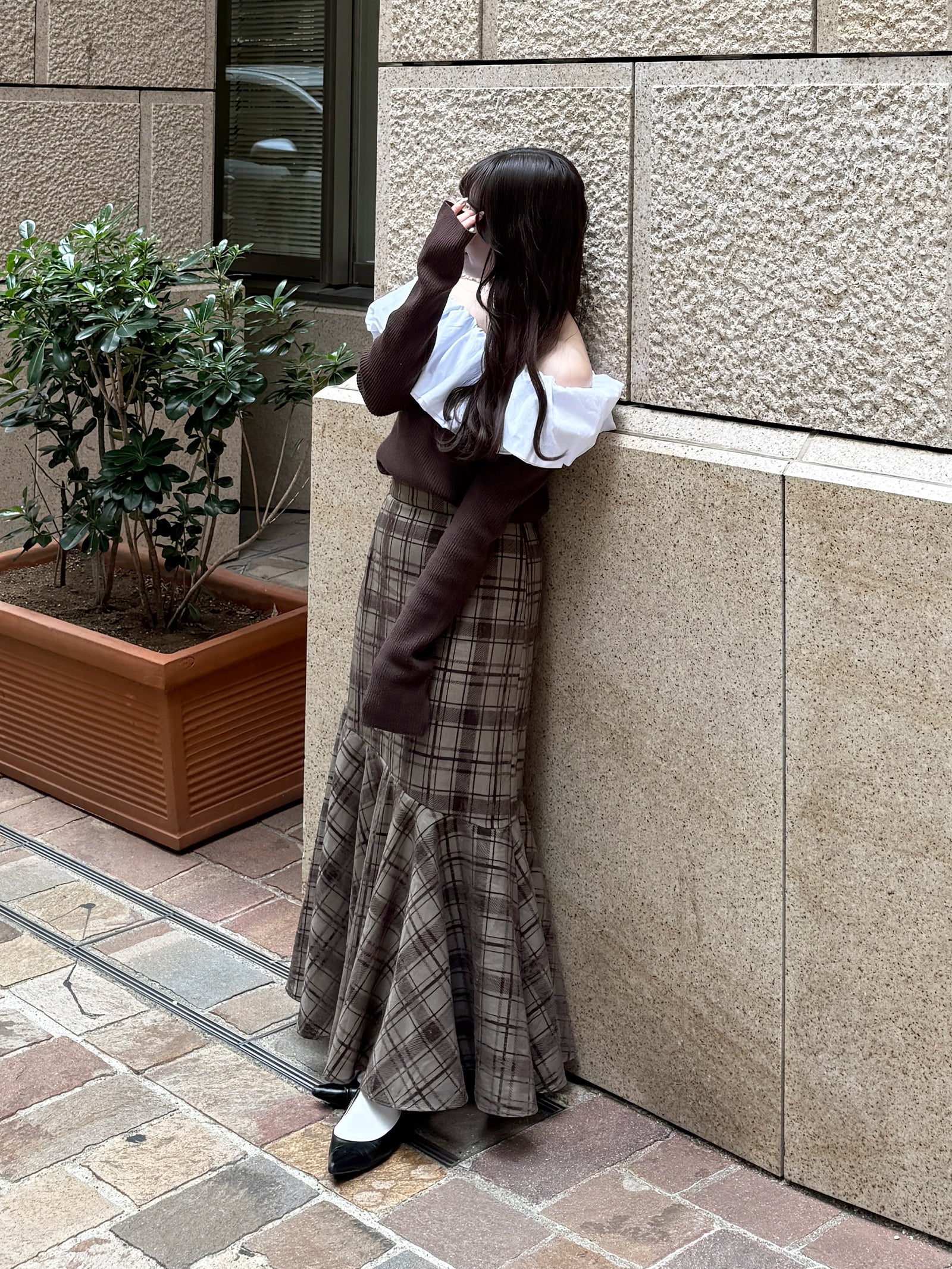 バルーンドッキングフリルニット