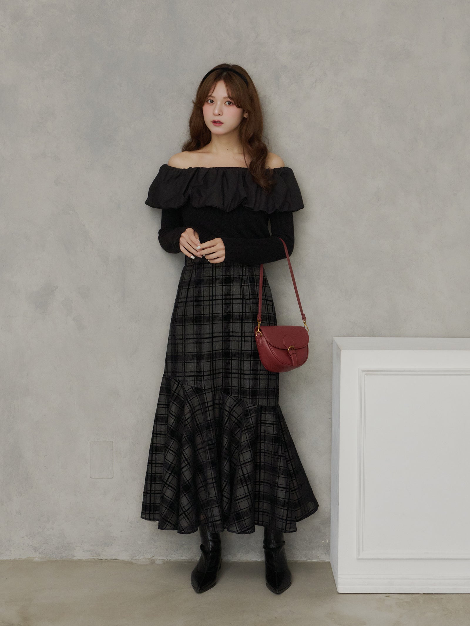 バルーンドッキングフリルニット