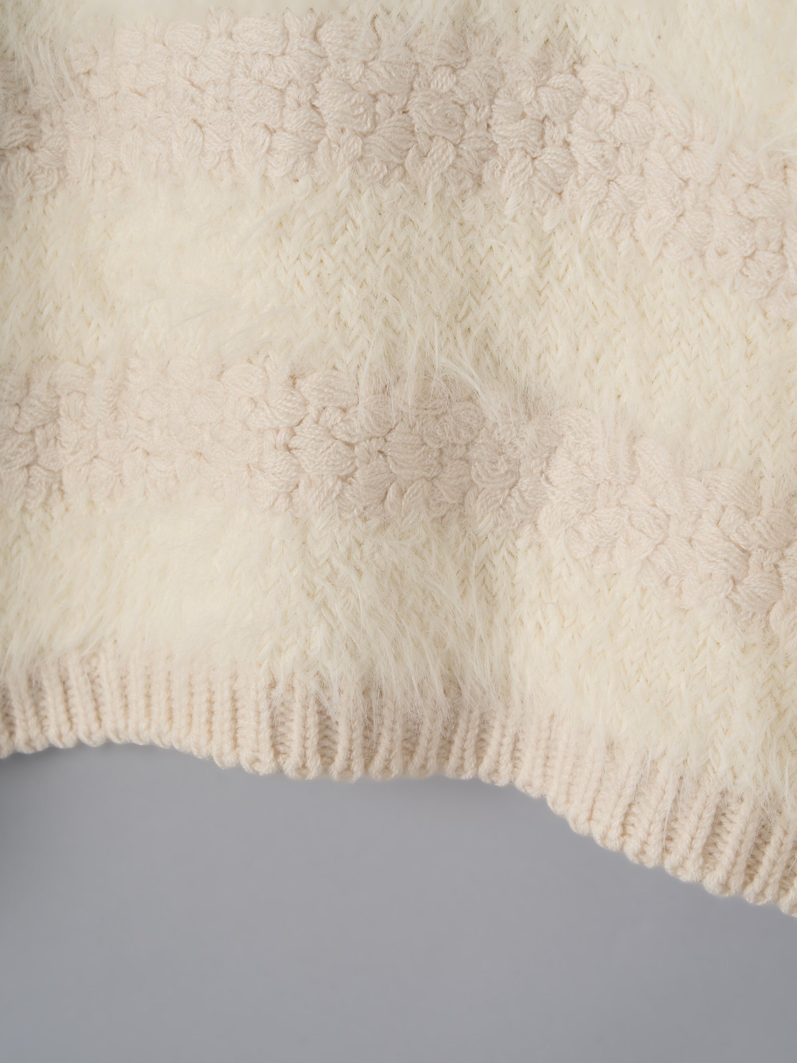 ロングフェザープルオーバー