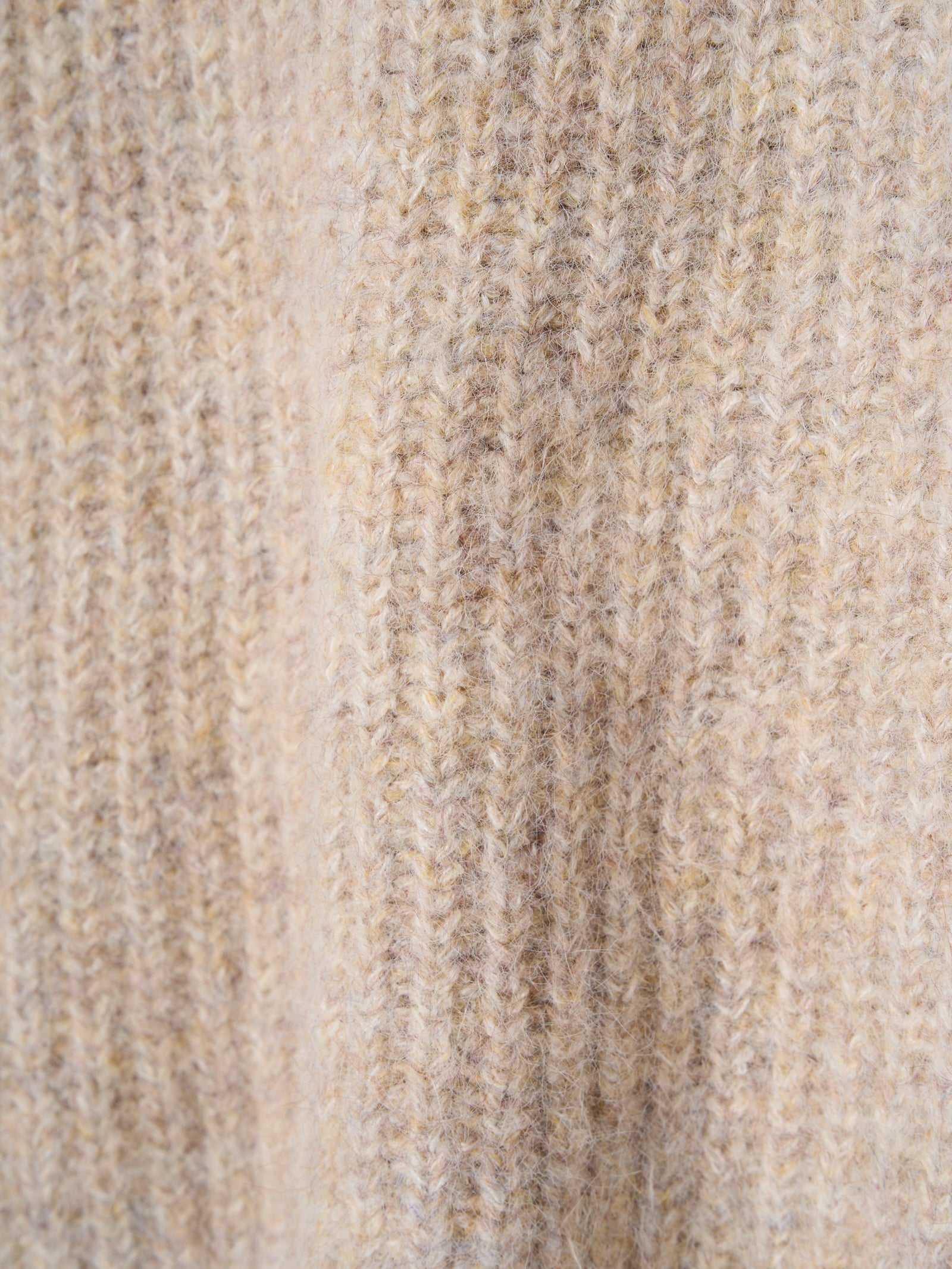 ローゲージオフショルダーニット