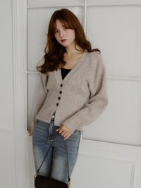 Vネックフィットカーディガン