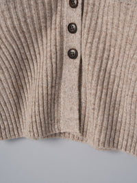 Vネックフィットカーディガン