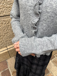 フリルニットカーディガン