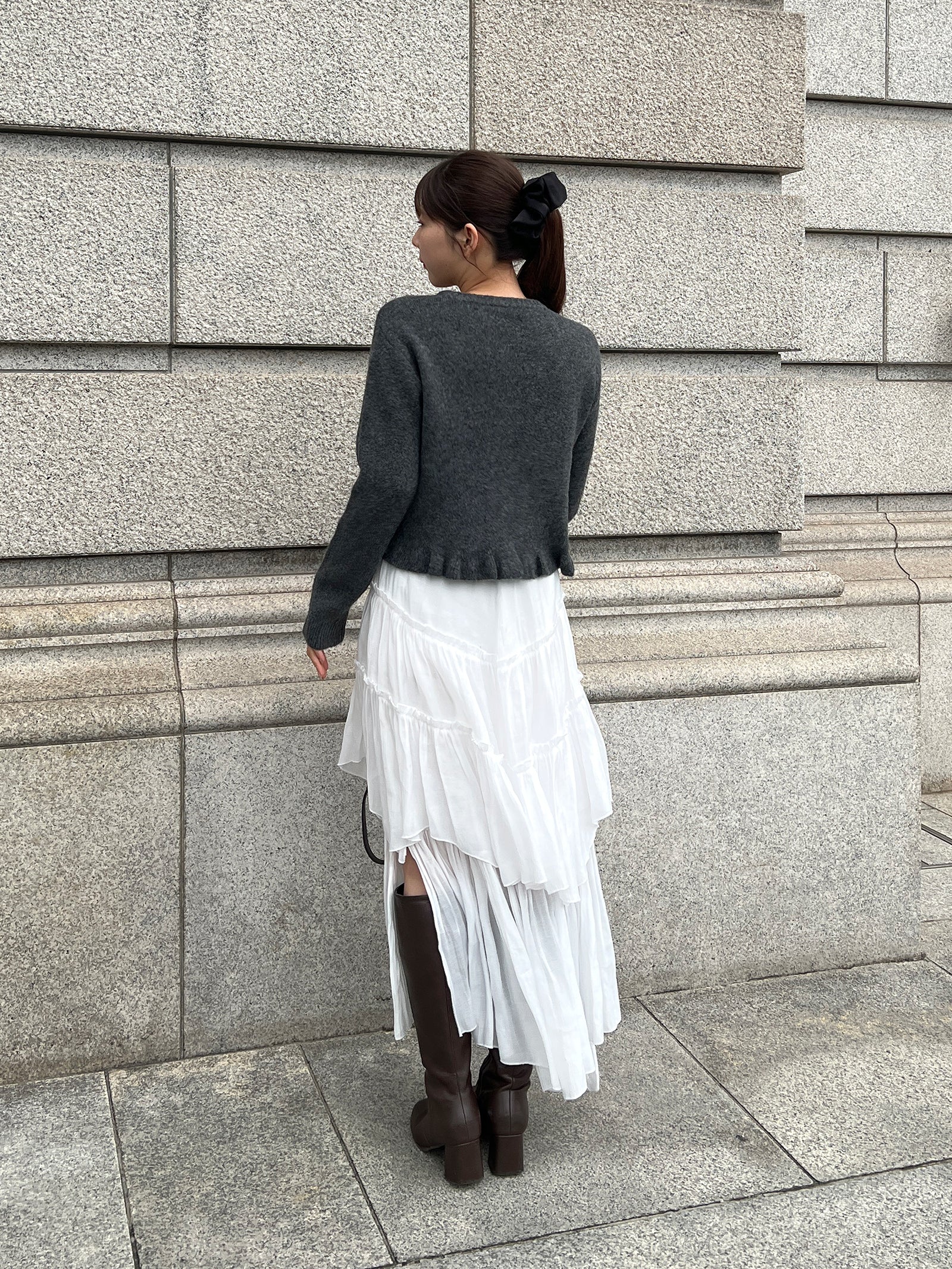 フリルニットカーディガン