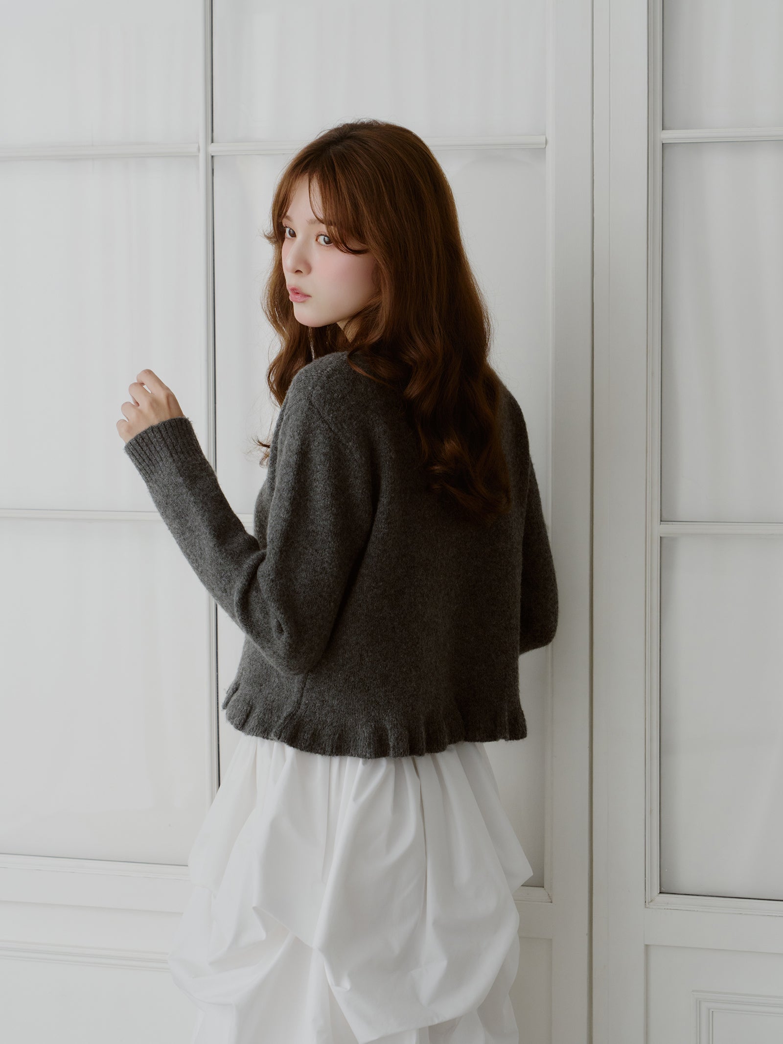 フリルニットカーディガン