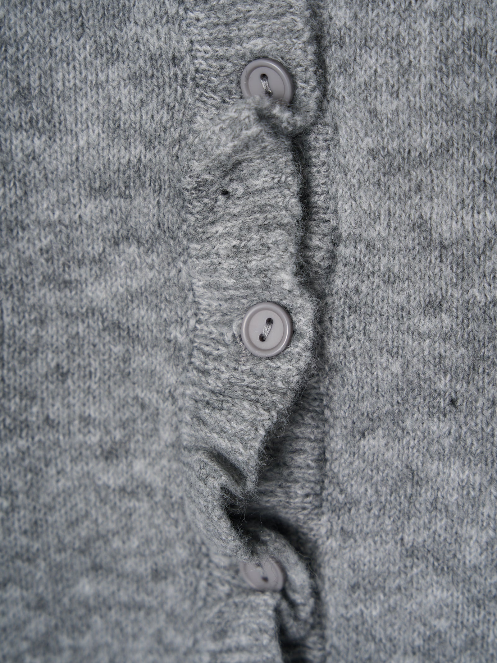 フリルニットカーディガン