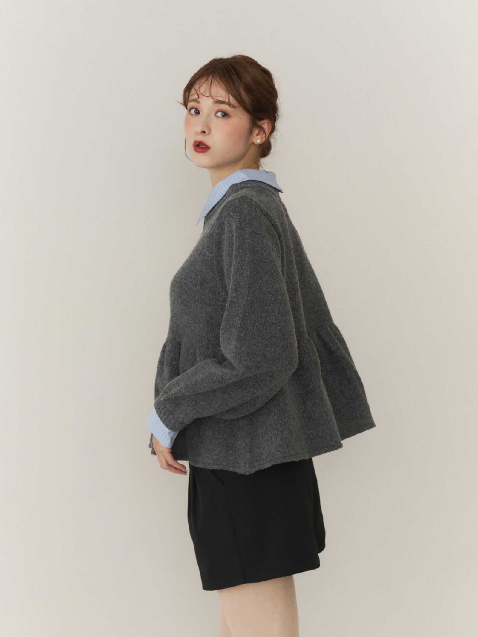 シャツドッキングペプラムニット