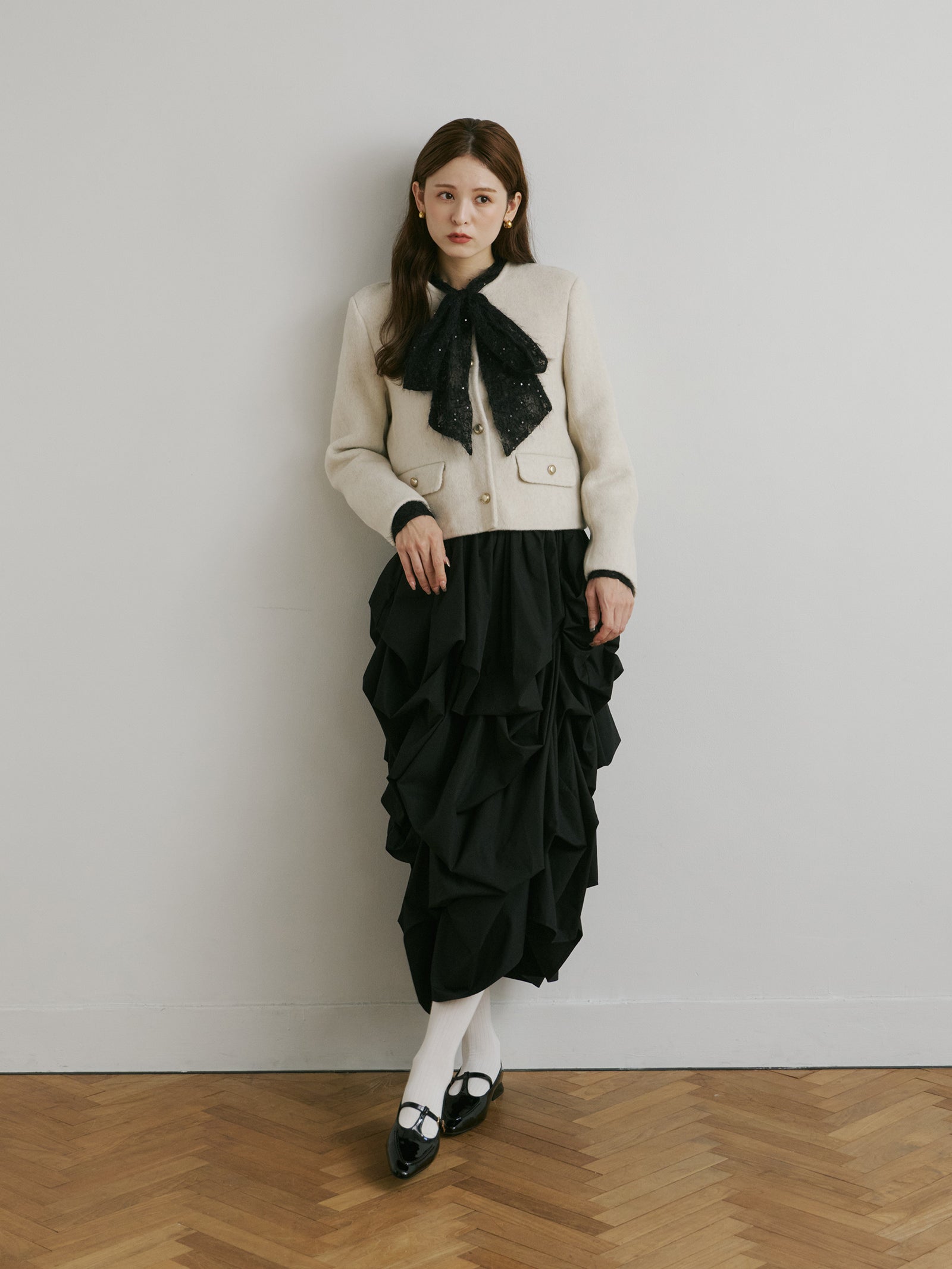 ゴールドボタンノーカラージャケット