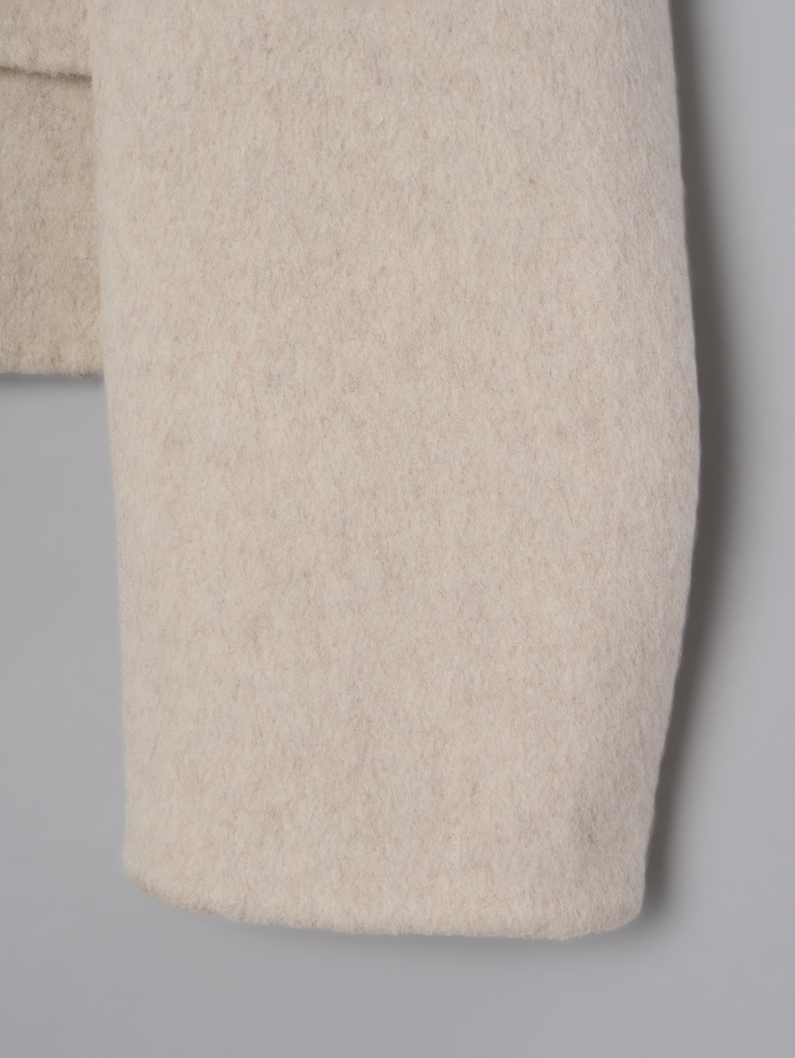 ゴールドボタンノーカラージャケット