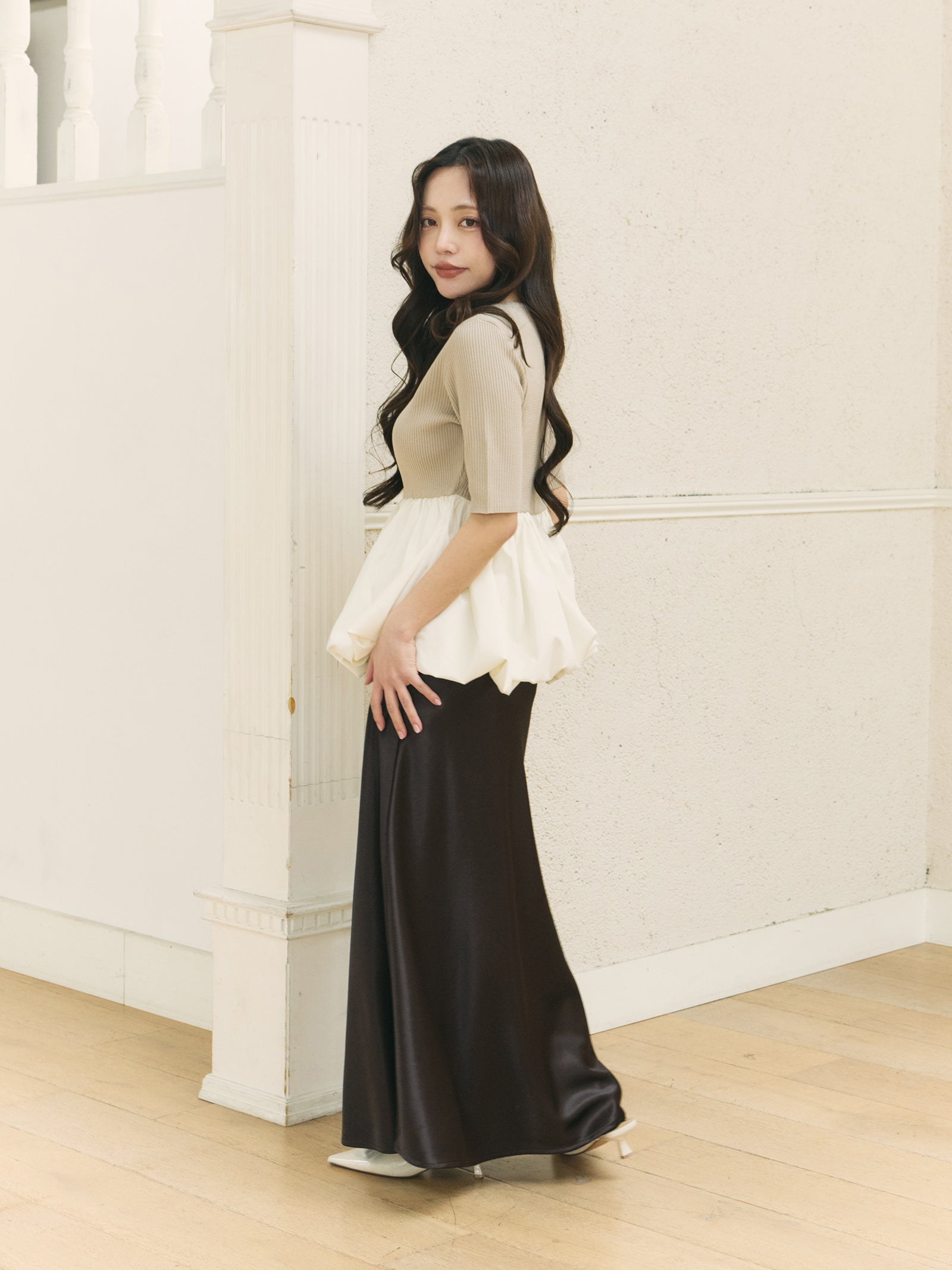 ルミナスサテンライクスカート