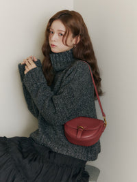 ラウンドフラップバッグ