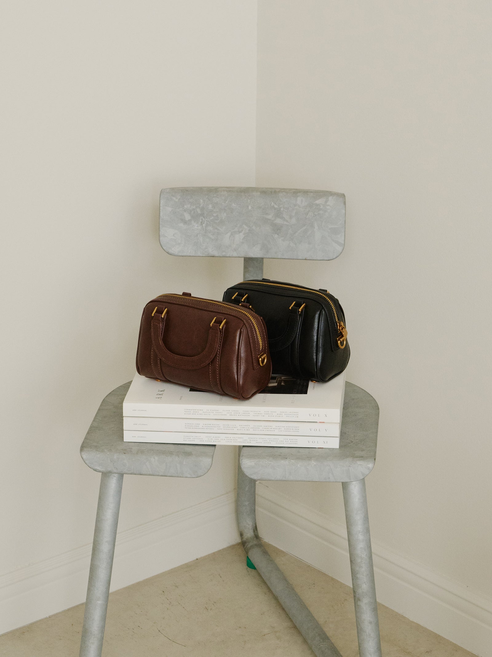 コンパクトボストンバッグ