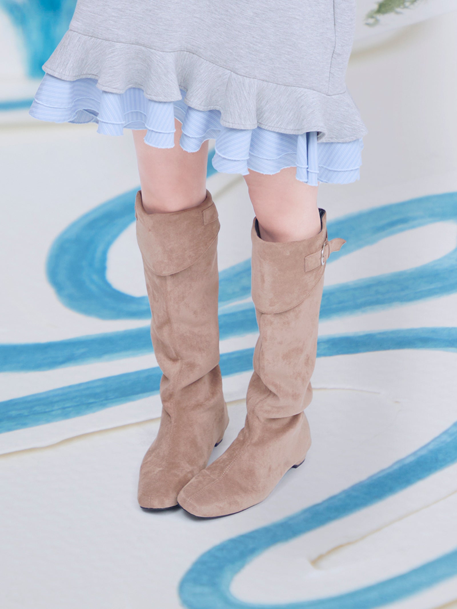 beige