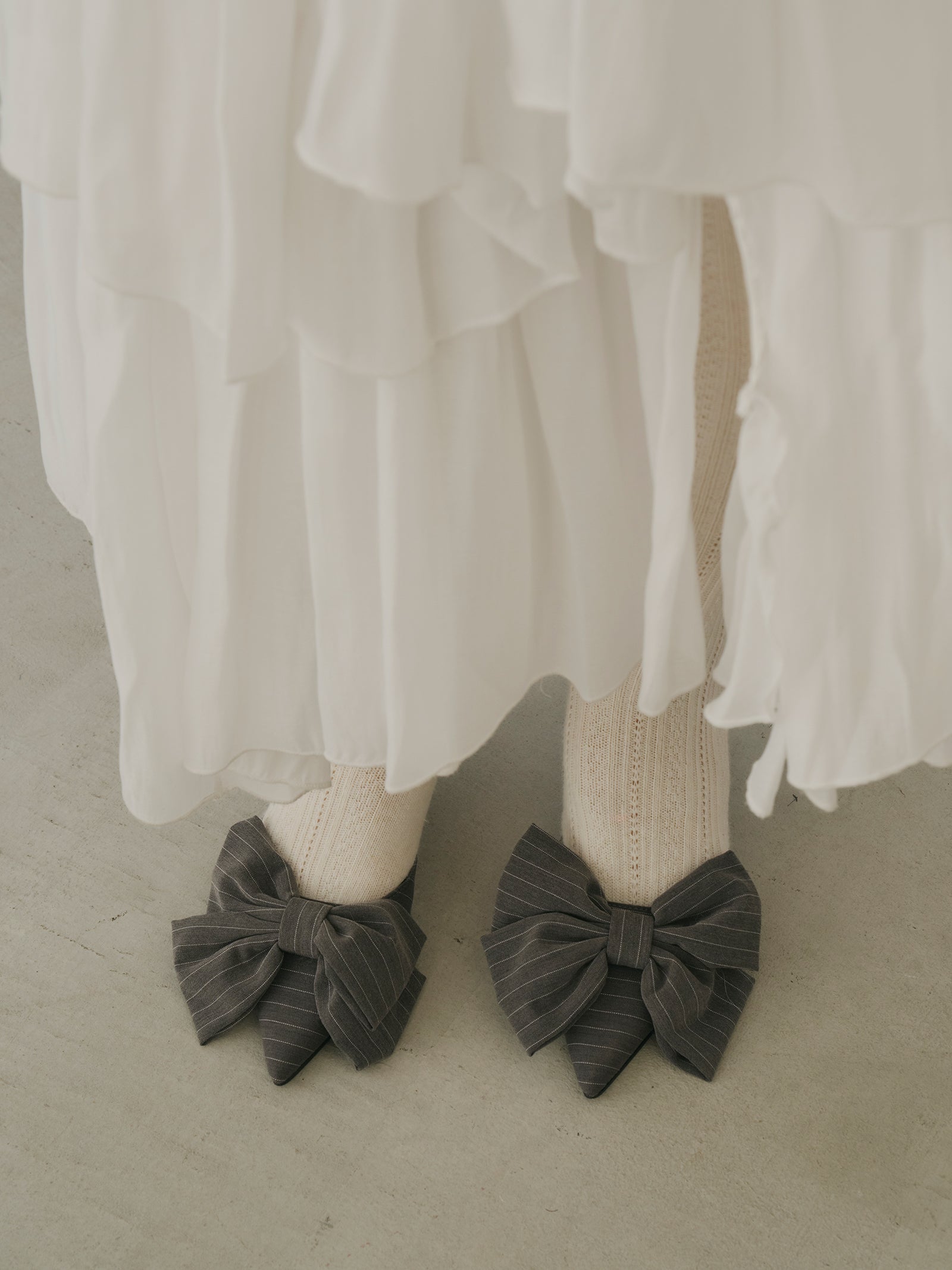 シャギーショートVネックニット